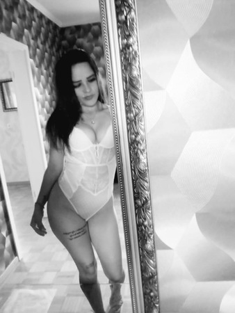 Irina*Brandneu*, Hamburg