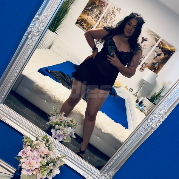 Rebeca im Ohlala