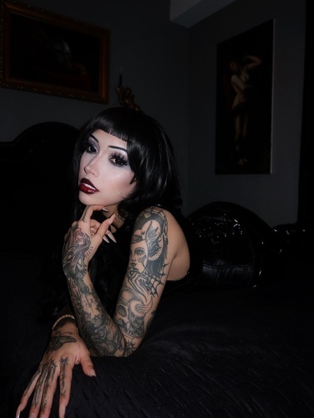 Bella Vlad – Stuttgart photo 2