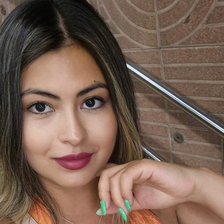 Ambar bei Velvet-Massage