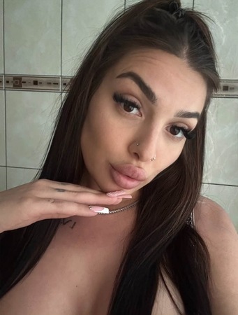 Tattoo Girl Eva 23J. -Ganz Privat, Magdeburg