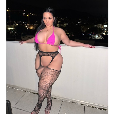 <img src="https://static.ladies-cdn.de/ladies/images/static-cdn/ladies-stars/img/ladies-stars-logo-icon.svg" class="starsContentIcon" />	Deutsche Emily, Mannheim