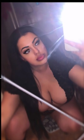 Roxi **NEU**AV Königin*, Homburg