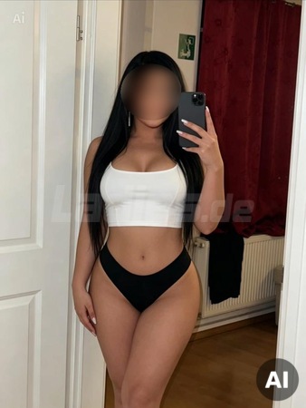 Karina - Yes Sir, Hannover