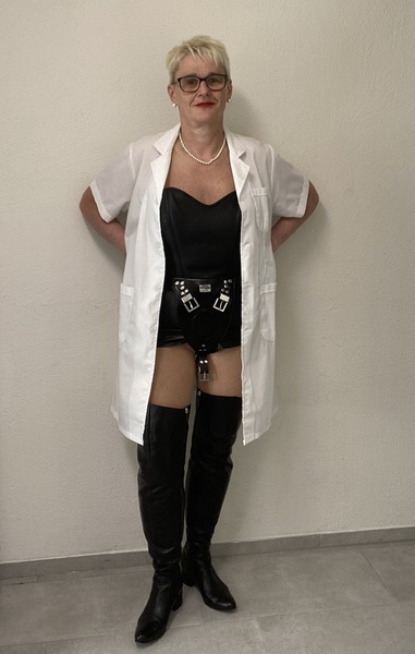 Foto von F*stschw*ster - KEIN SEX -