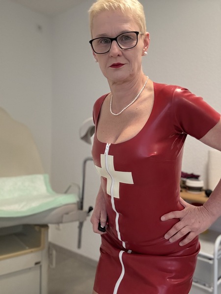 Foto von F*stschw*ster - KEIN SEX -