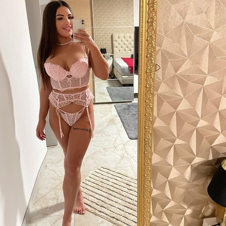 Ella - NUR FÜR KURZE ZEIT!!, Neumünster