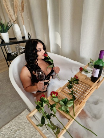 Nina - Deinen X-mas Geschenk !, Dessau-Roßlau