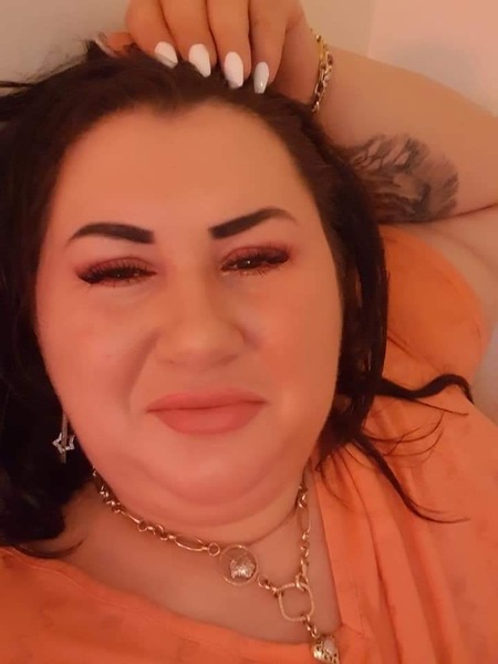 Foto von Romelia XXXL Model