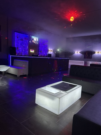 Club 19, Reichshof