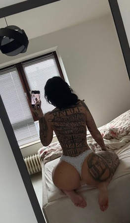 Deutsche Sofia Divine, Karlsruhe