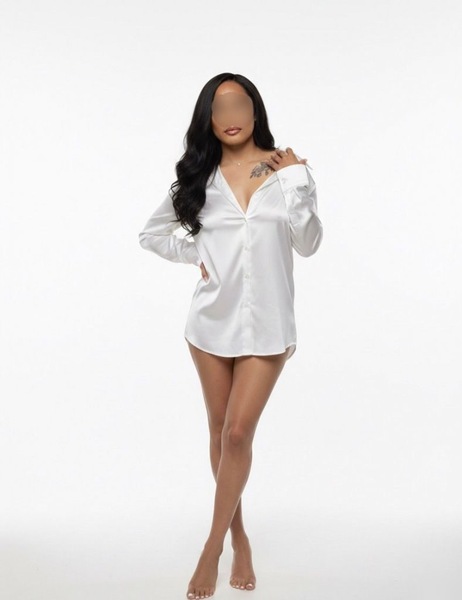 Foto von Latisha in der Villa Venezia