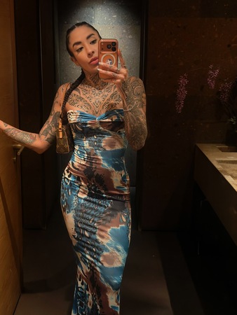 Sarah Lee, Neue Nummer, Stuttgart