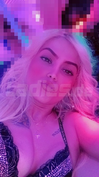 Foto von Melissa-TOP SERVICE