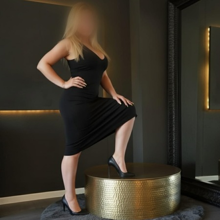 Aleyna nur Di. & Fr. im Shakti Massage