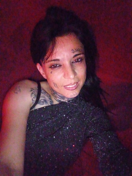 Foto von Simona - GANZ NEU