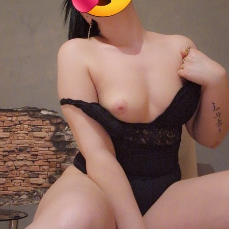 Armina - Original-Fotos, Groß-Zimmern