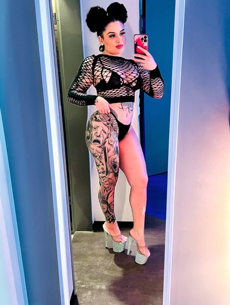 Foto von Monalisa auch 3er mit Freundin