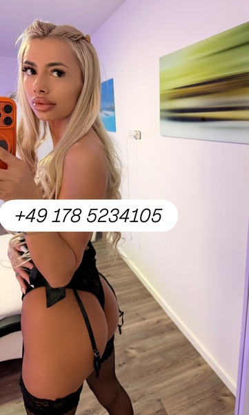 Foto von ADDA Blondine - Top Service