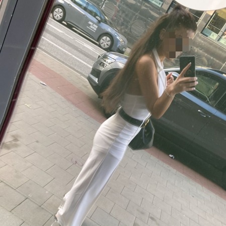 Ariana Deutsch Latina, Hamburg City