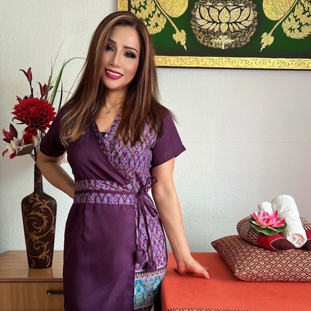 Kamrai, Top Massage!, Trier