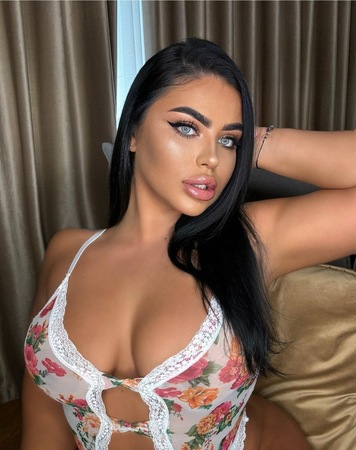 CURVY KIMBERLINA, Ratingen