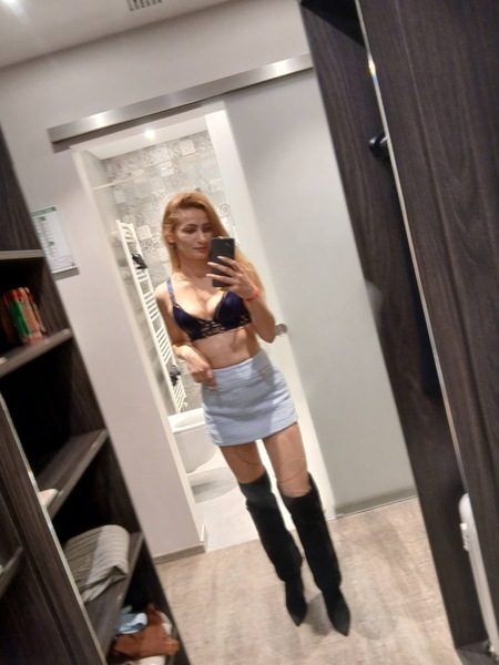 Foto von Julianna *Neu