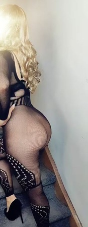 Melek - GANZ NEU!!!, Aurich