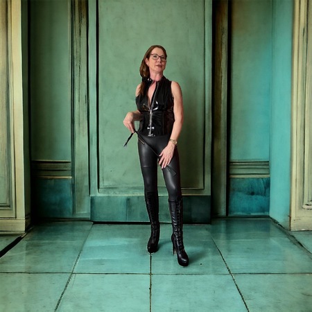 Madame Loredana in der SM Lounge in Bremen!, Bremen