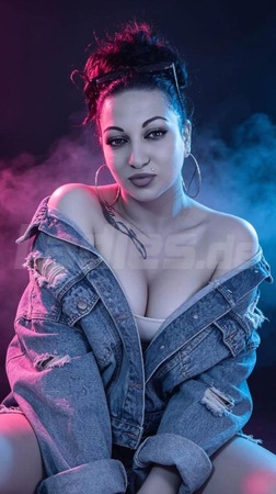 Merci Neu Curvy Model ..., Mainz-Kastel