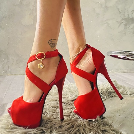 Lady Marry / Schuh- & Fußerotik