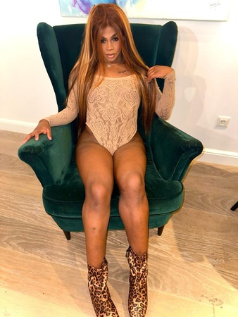 TS Summer Ebony, Leipzig