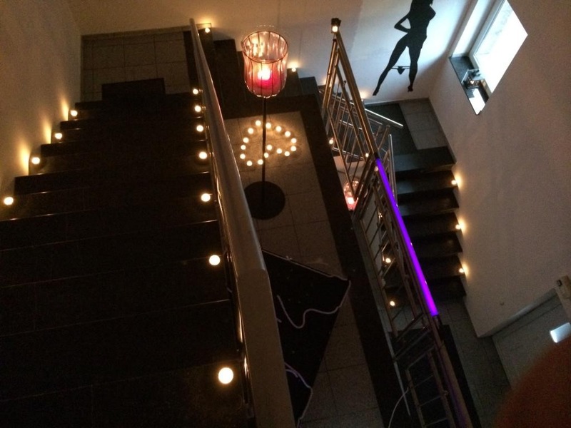 Foto von AC-Girls (18+)  - Heiße Damen !!