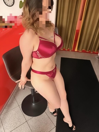 AC-Girls (18+) - Heiße Damen !!, Würselen