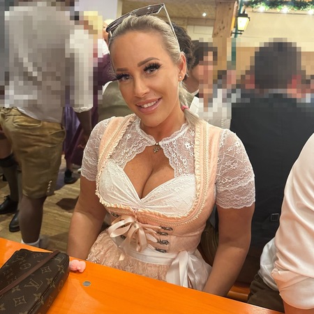 Deutsche Sarah *Ganz neu*, Landshut