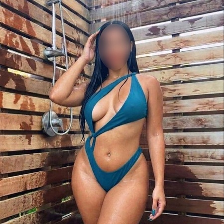 Elliana 27 aus Kuba - Bis morgen um 10 nicht da!, Passau