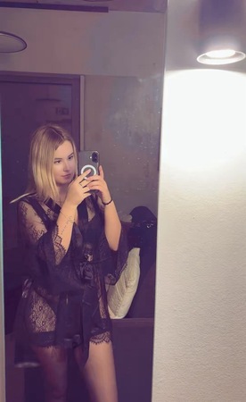 Vikky Nur WhatsApp Nachrichten, Berlin