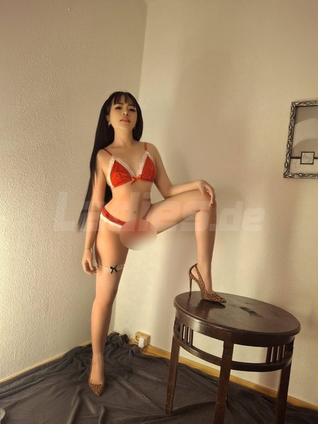 Foto von Jenny. Service & Top Massage