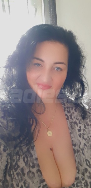 Foto von Lona