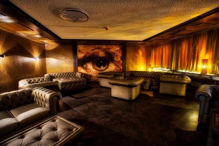 Sextasia, Reutte