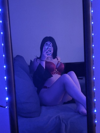 Roxana - NUR HAUS UND HOTELBESUCHE, Stuttgart