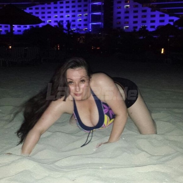 Foto von Sabina – Naturbrüste Ti**enfi**,DT, D*ld* Spiele
