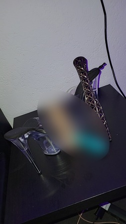 LORE Natur/Große Brüste, Gütersloh