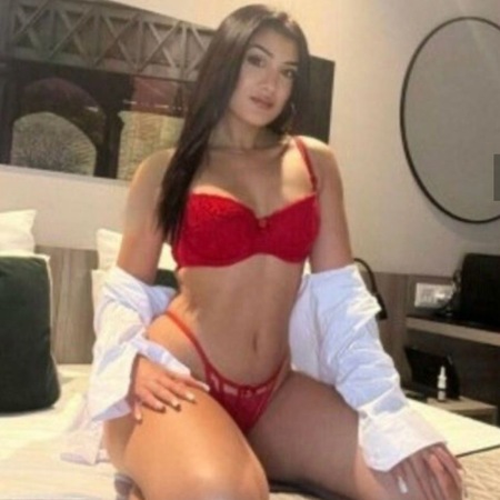 Sara  H&H