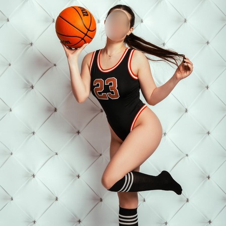 Karolina, Diez