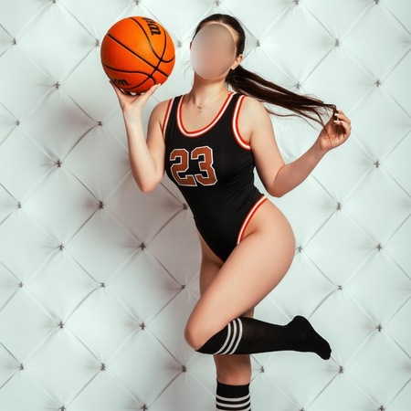 Karolina, Diez