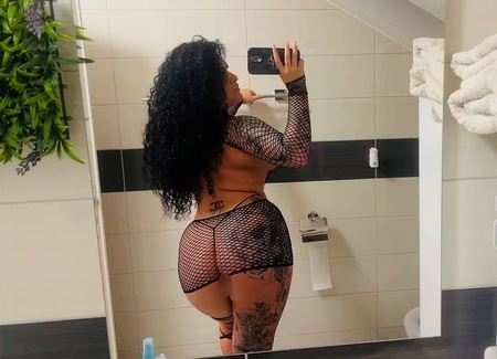 GANZ NEU Monalisa, Gießen