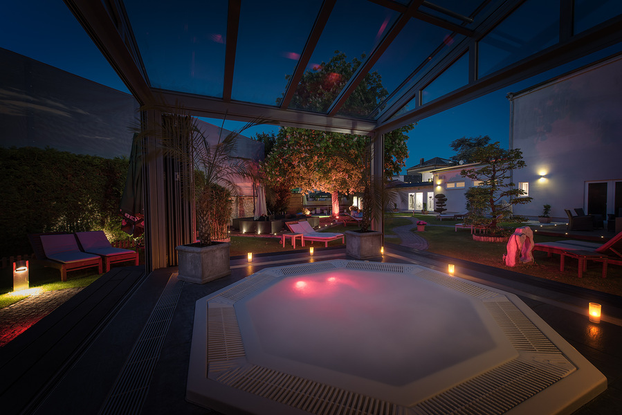 Foto von Einzig, aber nicht artig