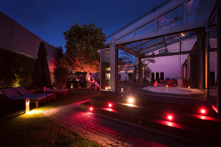 Foto von Einzig, aber nicht artig