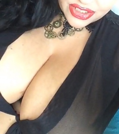 MASSAGELADY GOES FETISCH, Homburg